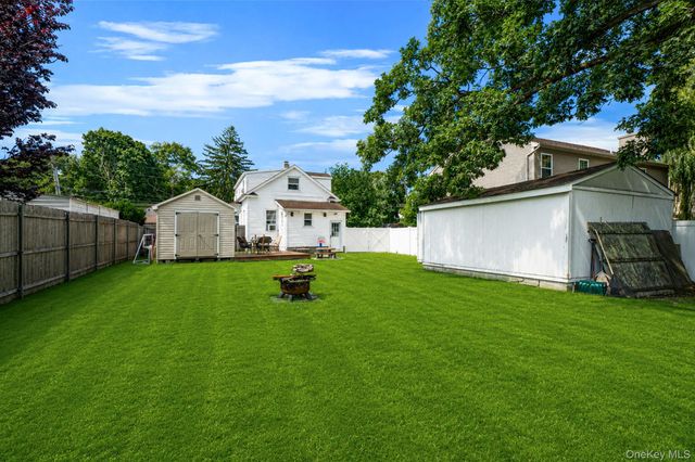 74 Fairview Avenue, Islip Terrace, NY 11752