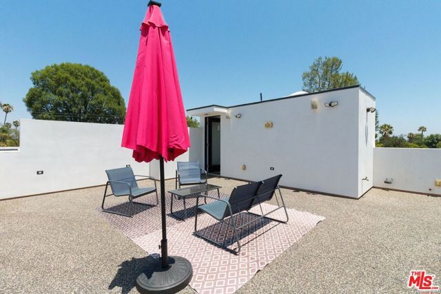 18015 Martha Street, Encino (los Angeles), CA 91316