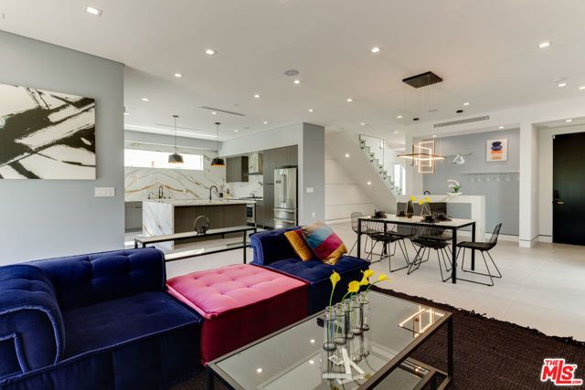 18015 Martha Street, Encino (los Angeles), CA 91316