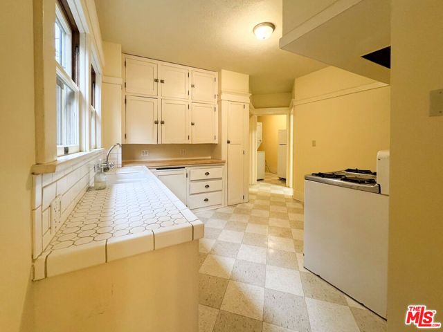 1123 Marion Avenue, Los Angeles, CA 90026