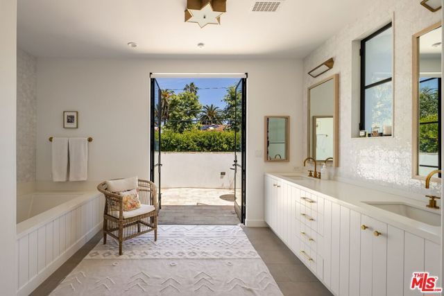 339 17th Street, Santa Monica, CA 90402