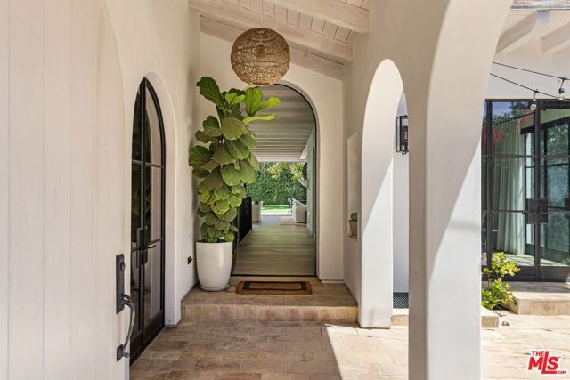 339 17th Street, Santa Monica, CA 90402