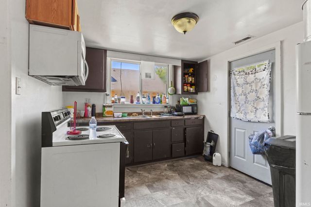 426 E Market Street, Huntington, IN 46750