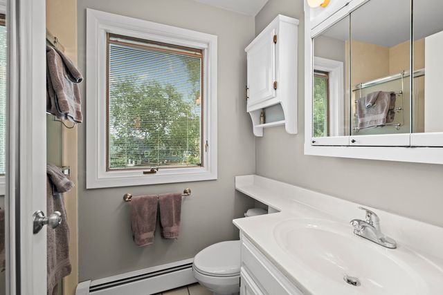 221 S Rammer Avenue, Arlington Heights, IL 60004