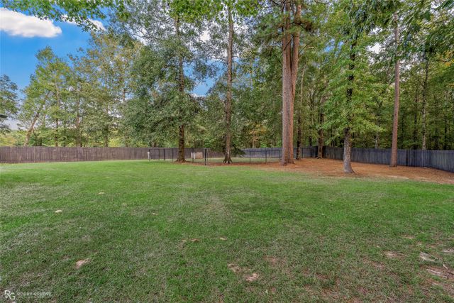1233 Dry Creek, Haughton, LA 71037