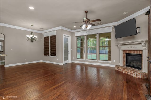 1233 Dry Creek, Haughton, LA 71037