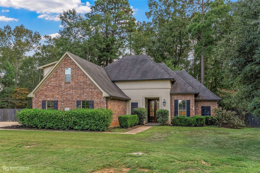1233 Dry Creek, Haughton, LA 71037