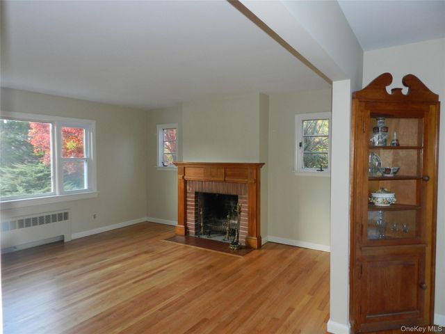278 Lafayette Avenue, Cortlandt Manor, NY 10567