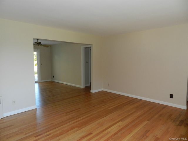 278 Lafayette Avenue, Cortlandt Manor, NY 10567