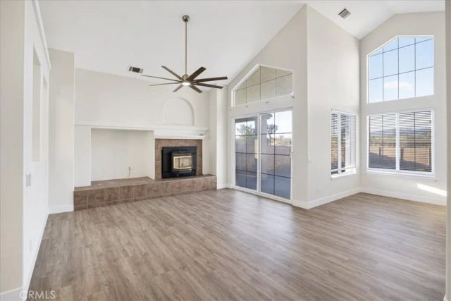 1485 La Mesa, Phelan, CA 92371