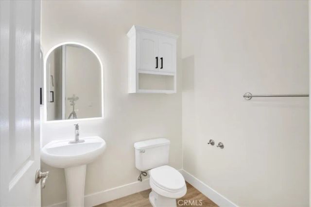 1485 La Mesa, Phelan, CA 92371