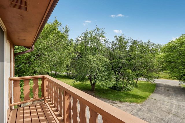 N71W30583 Mary Hill DRIVE, Hartland, WI 53029