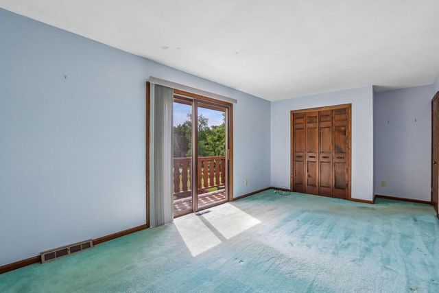 N71W30583 Mary Hill DRIVE, Hartland, WI 53029