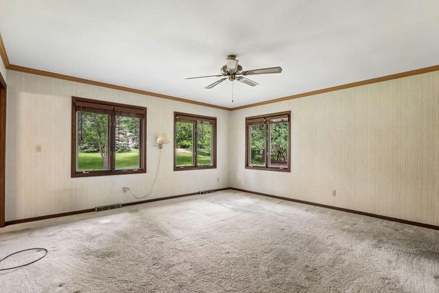 N71W30583 Mary Hill DRIVE, Hartland, WI 53029