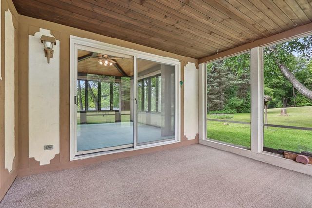 N71W30583 Mary Hill DRIVE, Hartland, WI 53029
