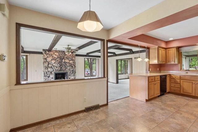 N71W30583 Mary Hill DRIVE, Hartland, WI 53029