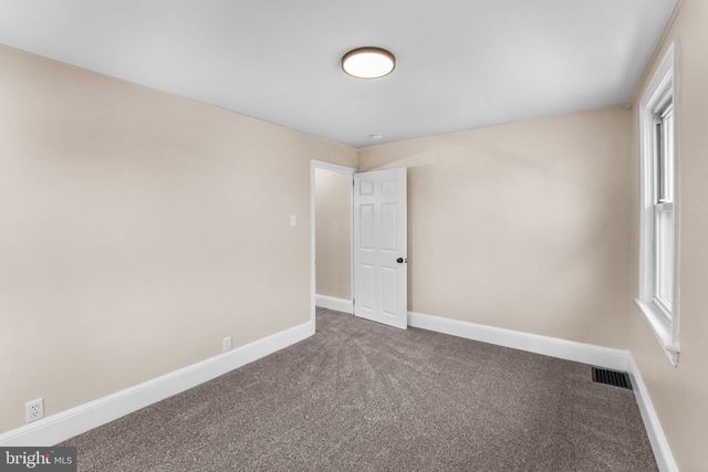 127 SCHOOLEY ST, Moorestown, NJ 08057