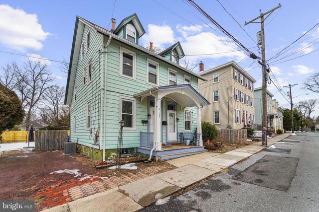 127 SCHOOLEY ST, Moorestown, NJ 08057