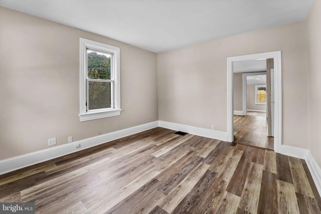 127 SCHOOLEY ST, Moorestown, NJ 08057