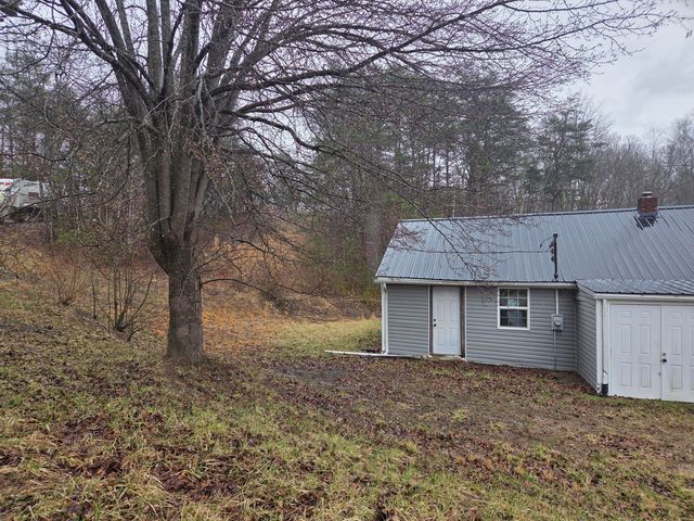 2799 Pine Ridge Road, Winchester, KY 40391