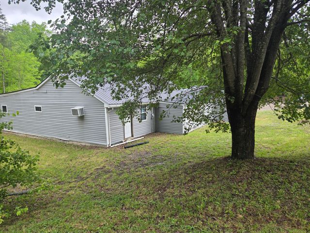 2799 Pine Ridge Road, Winchester, KY 40391