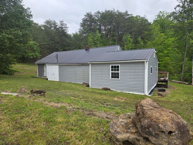 2799 Pine Ridge Road, Winchester, KY 40391