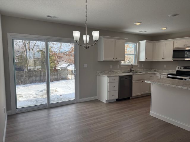 5408 SWEETGUM CIR, Columbia, MO 65202