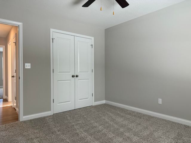 5408 SWEETGUM CIR, Columbia, MO 65202