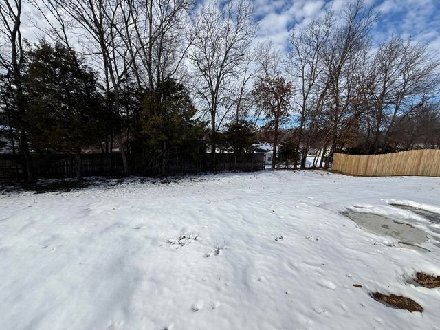 5408 SWEETGUM CIR, Columbia, MO 65202