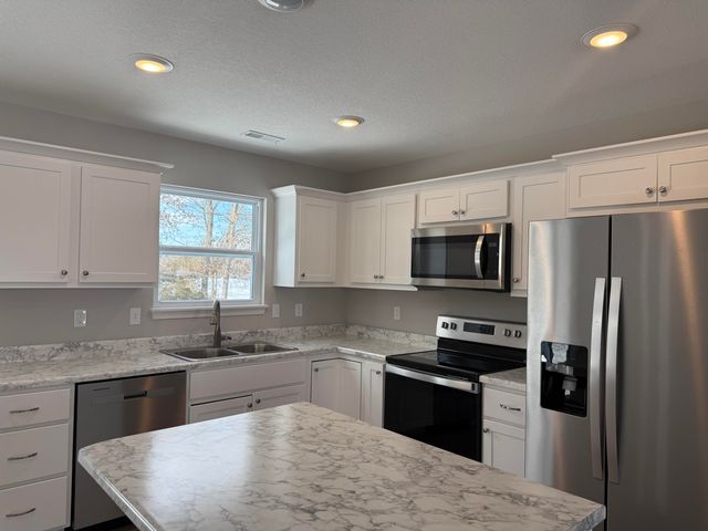 5408 SWEETGUM CIR, Columbia, MO 65202