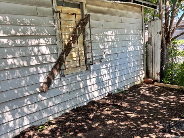 439 Ward Ave, San Antonio, TX 78223