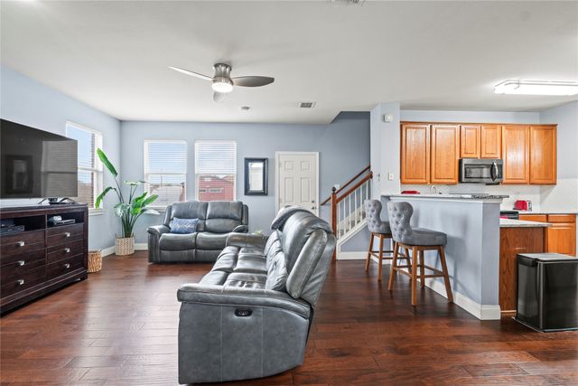 502 Elderwood Loop, Mesquite, TX 75181