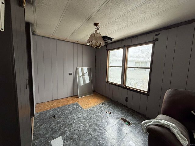 9402 W County Road 70 N, Richland, IN 47634