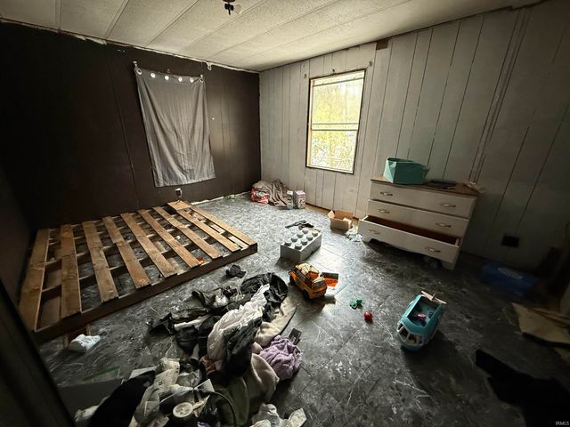 9402 W County Road 70 N, Richland, IN 47634