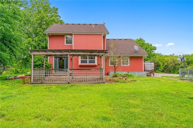 1994 Texas Prairie Road, Bates City, MO 64011