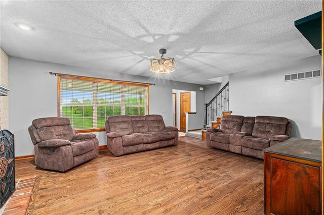 1994 Texas Prairie Road, Bates City, MO 64011