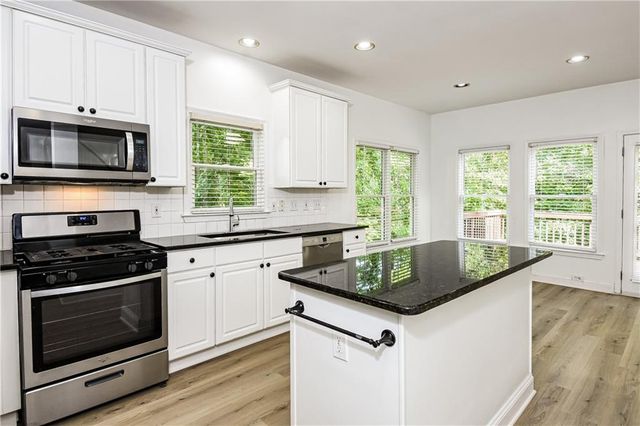 3616 Creek Arbor Court, Suwanee, GA 30024