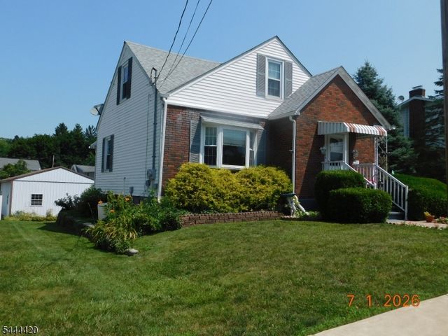 537 John Mitchell Ave, Phillipsburg Town, NJ 08865