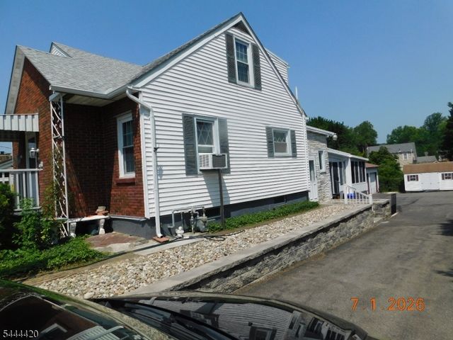 537 John Mitchell Ave, Phillipsburg Town, NJ 08865