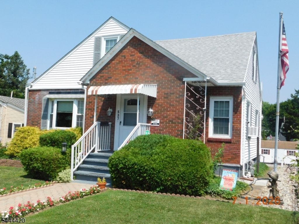 537 John Mitchell Ave, Phillipsburg Town, NJ 08865