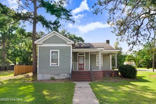 302 S Caswell Street, La Grange, NC 28551