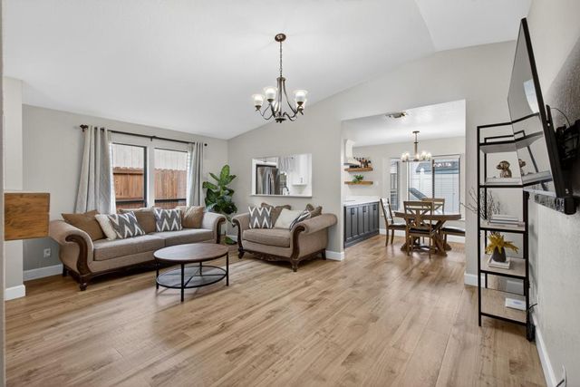 1619 Vallarta Cir, Sacramento, CA 95834