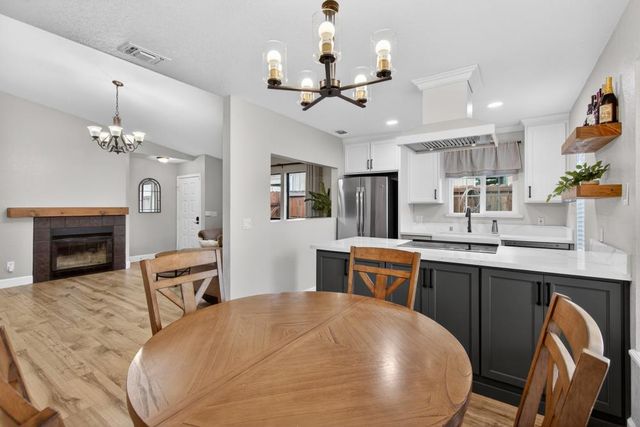 1619 Vallarta Cir, Sacramento, CA 95834