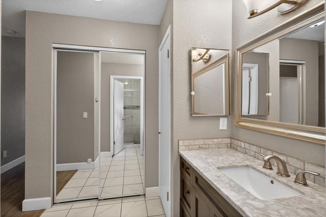 1619 Vallarta Cir, Sacramento, CA 95834