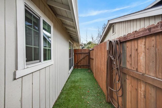 1619 Vallarta Cir, Sacramento, CA 95834