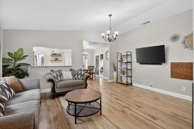 1619 Vallarta Cir, Sacramento, CA 95834