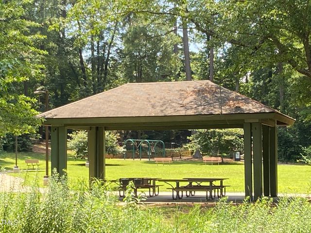 2710 Kilgore Avenue, Raleigh, NC 27607