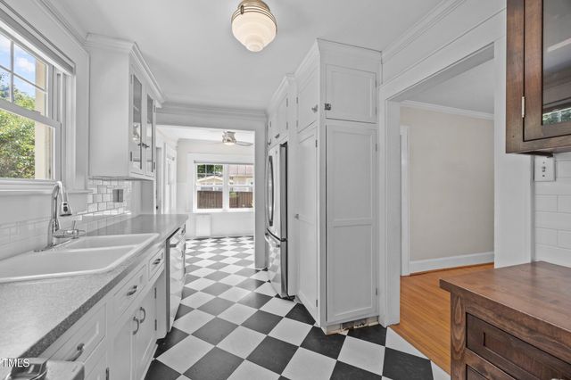 2710 Kilgore Avenue, Raleigh, NC 27607