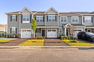 15 Laird Way, Wall, NJ 07727