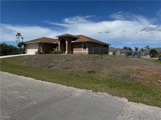 3800 20th ST W, Lehigh Acres, FL 33971